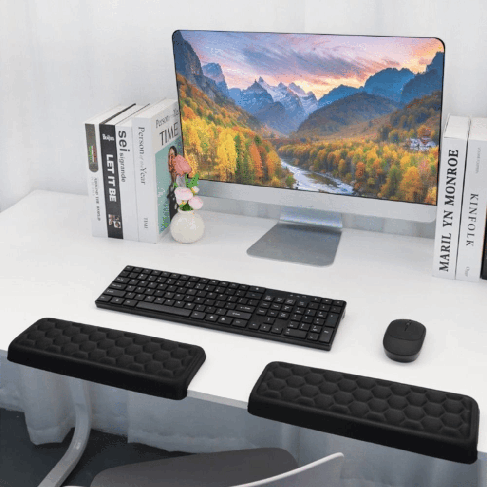 Desk Corner Mat - Coudière de bureau universelle en forme
